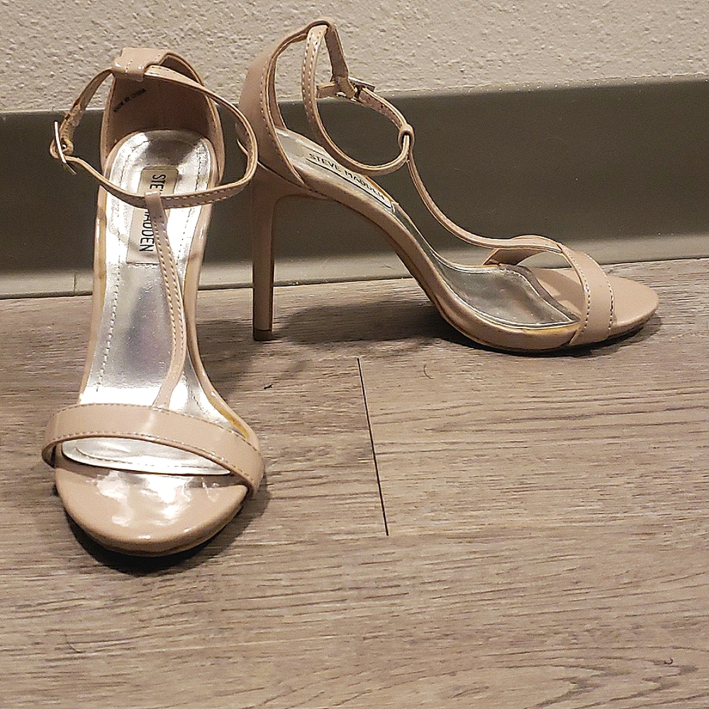 Steve Madden Fanny Size 6